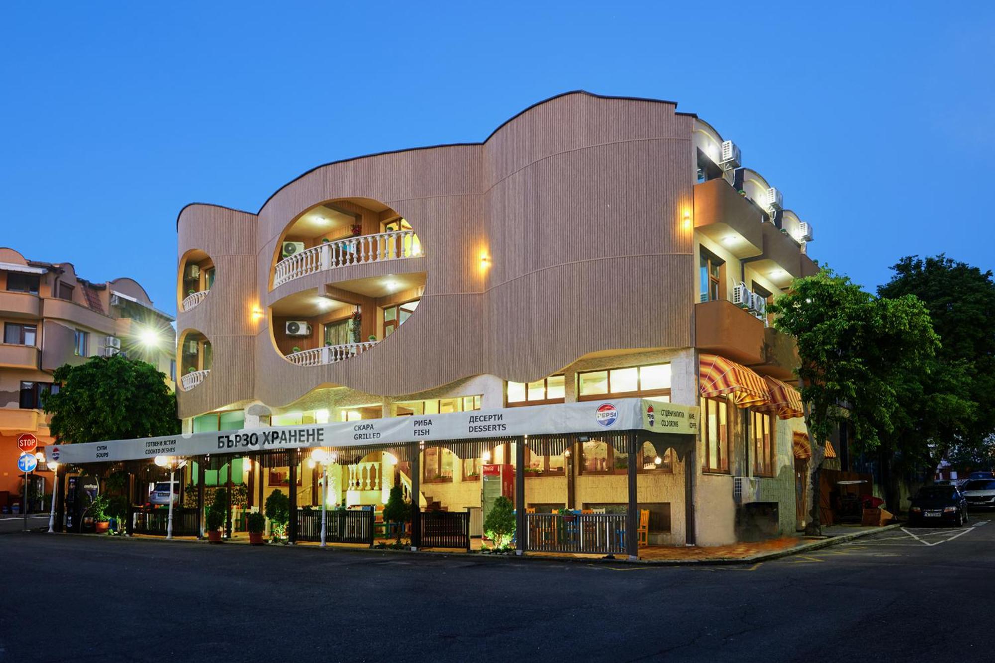 Hotel Manz 2 포마리 외부 사진